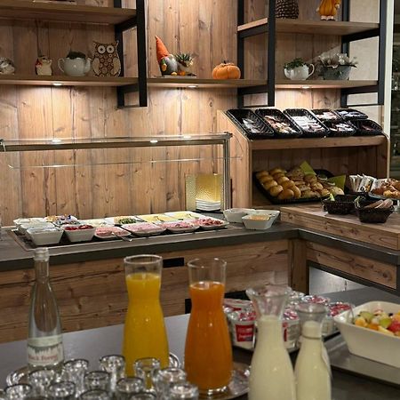 Hotel Cafe Adler 24H Self Check In Triberg im Schwarzwald Zewnętrze zdjęcie