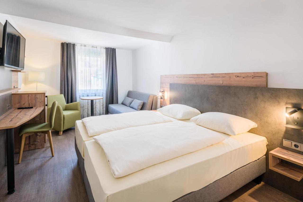 Hotel Cafe Adler 24H Self Check In Triberg im Schwarzwald Zewnętrze zdjęcie